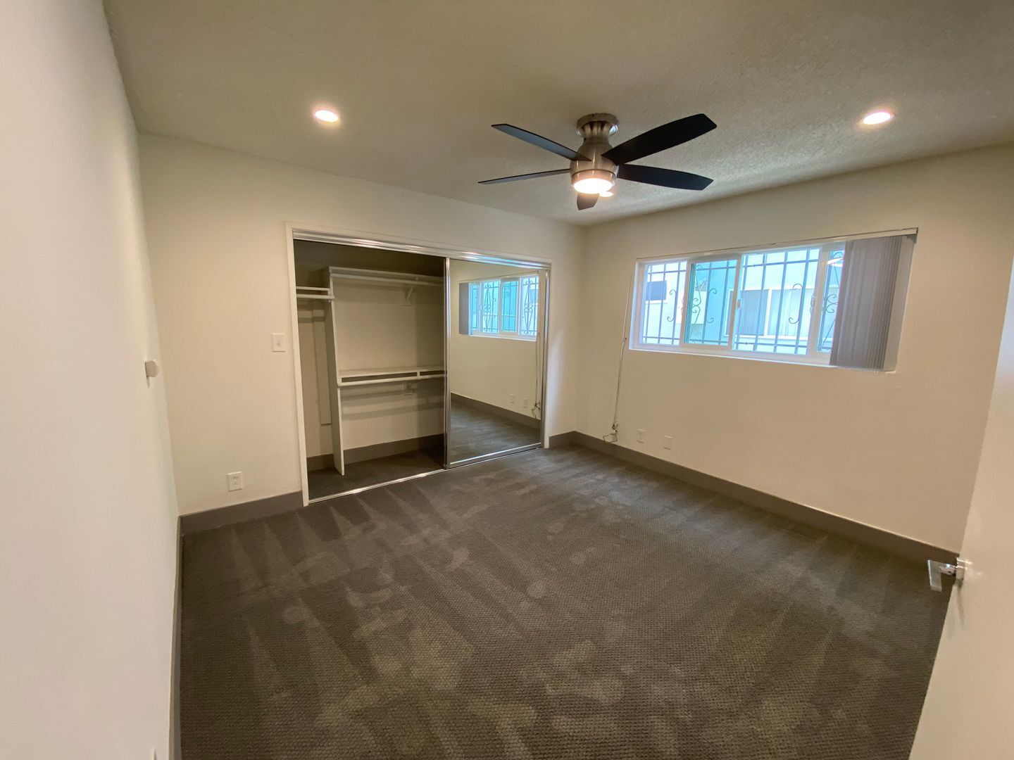 Building Photo - 3601 Keystone Av