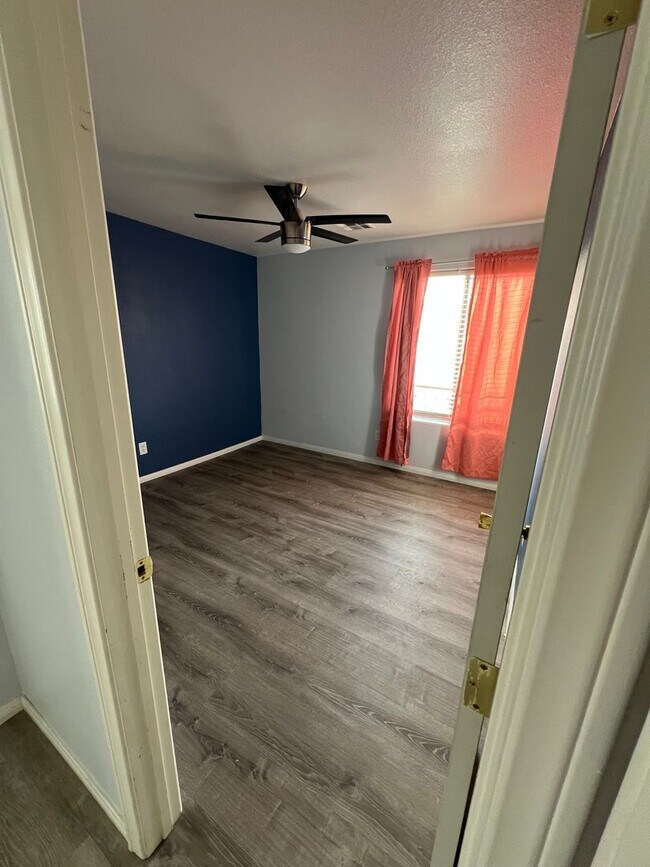 Building Photo - Beautiful 3-Bedroom, 3-Bath Home – Move-In Ready