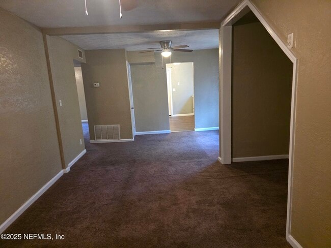 Building Photo - 1177 W 26th St