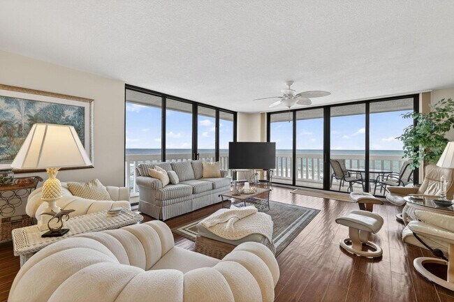 Building Photo - 9960 S Ocean Dr