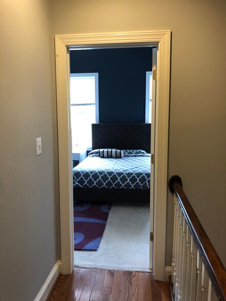 Building Photo - 734 Quincy St NW