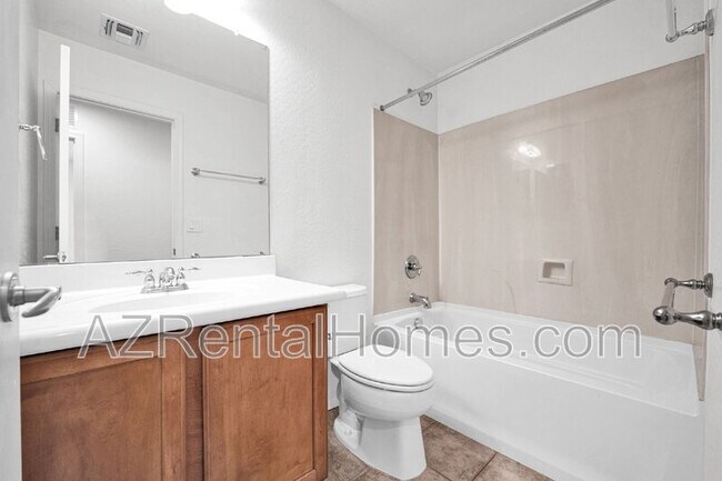 Building Photo - 3708 W Vivian Ct