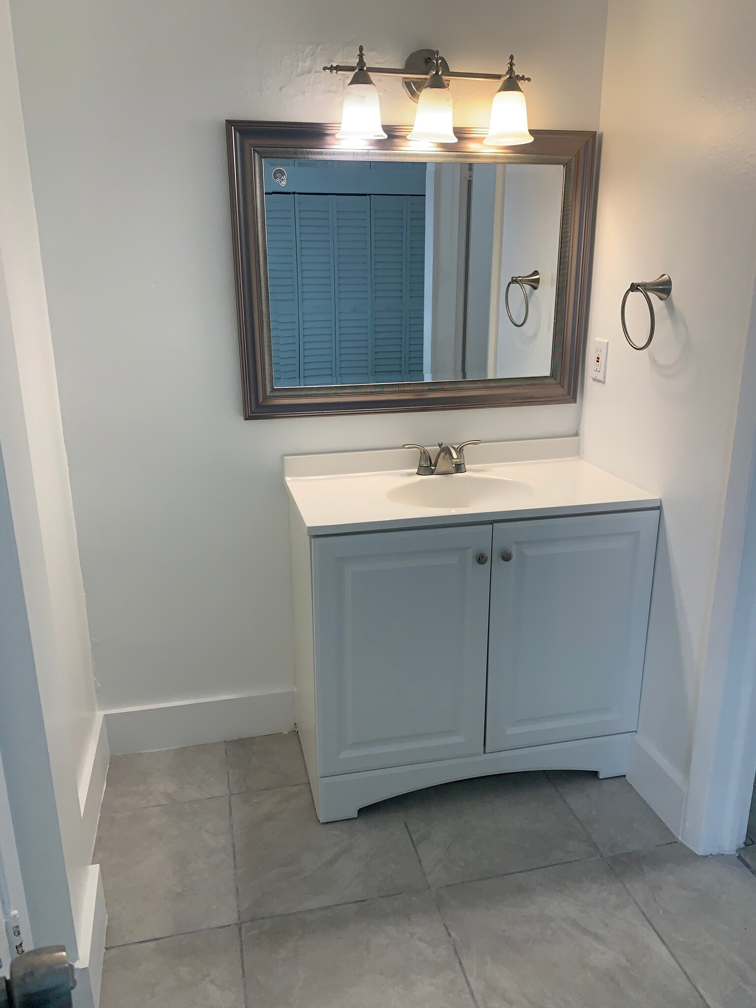 Building Photo - 19751 SW 114th Ave