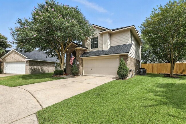 Building Photo - 8002 Blackcherry Ln