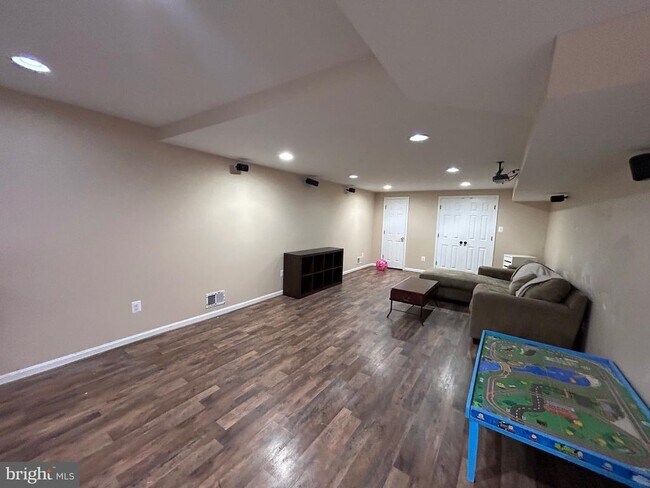Building Photo - 9406 Eagle Trce