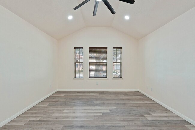 Building Photo - 21523 Juniper Meadows Dr