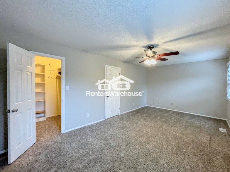 Building Photo - 5344 Palmyra Ct