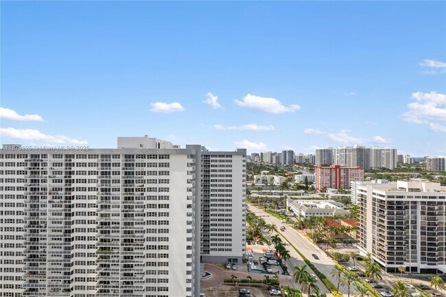 Building Photo - 1980 S Ocean Dr
