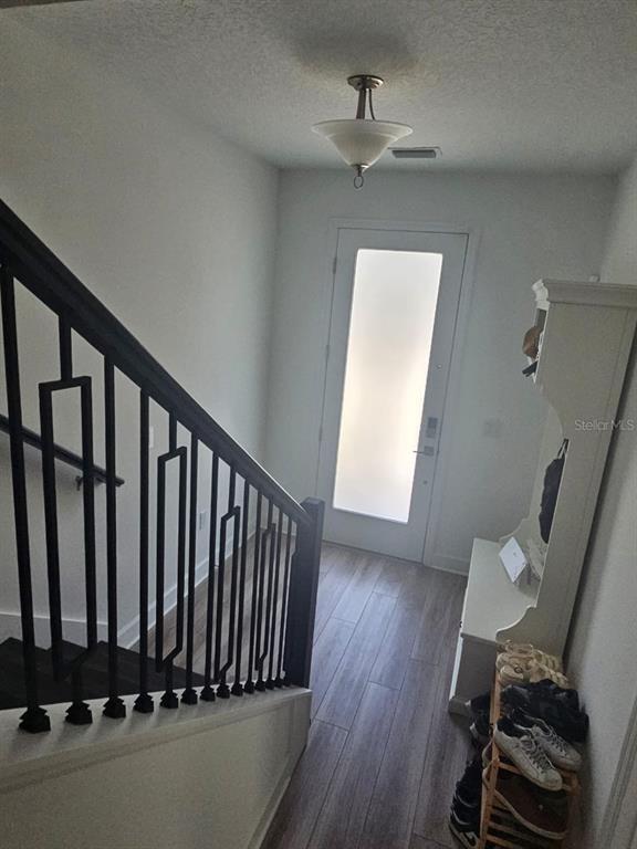 Building Photo - 2332 Brix St