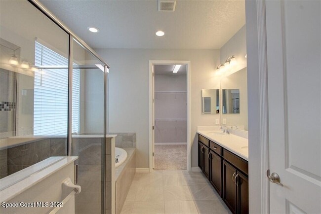 Building Photo - 7753 Poulicny Ln