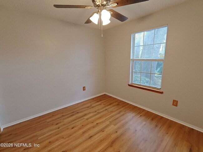 Building Photo - 1314 Cutlass Rd