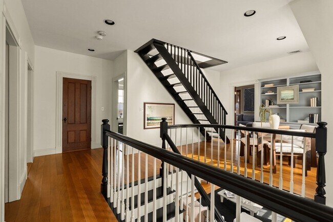 Building Photo - 59 Harbor Ave