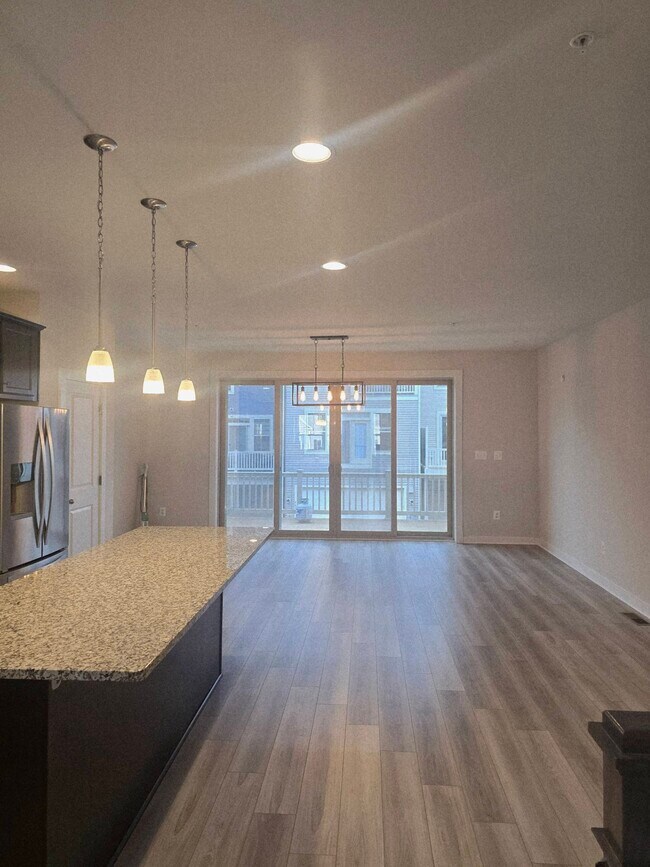 Building Photo - 8593 Red Sage Way S