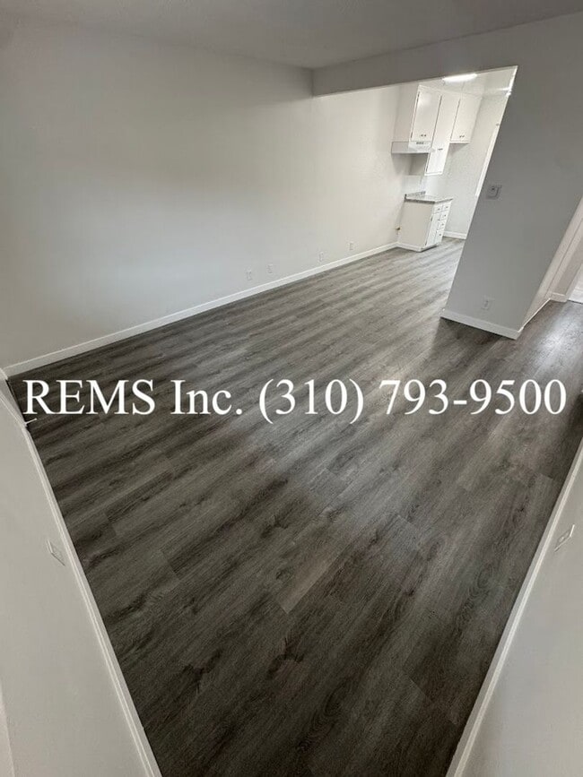 Building Photo - 1040 Ohio Ave