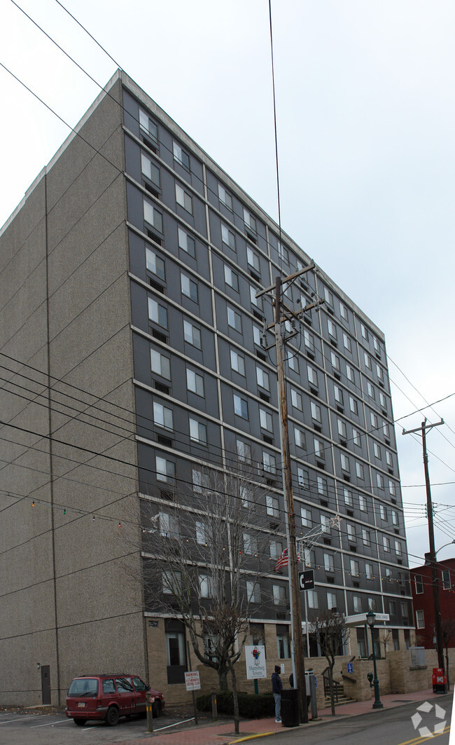 Building Photo - Sharpsburg Towers