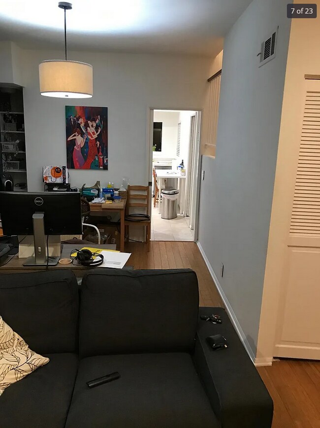 Dining Room - 609 S El Molino Ave