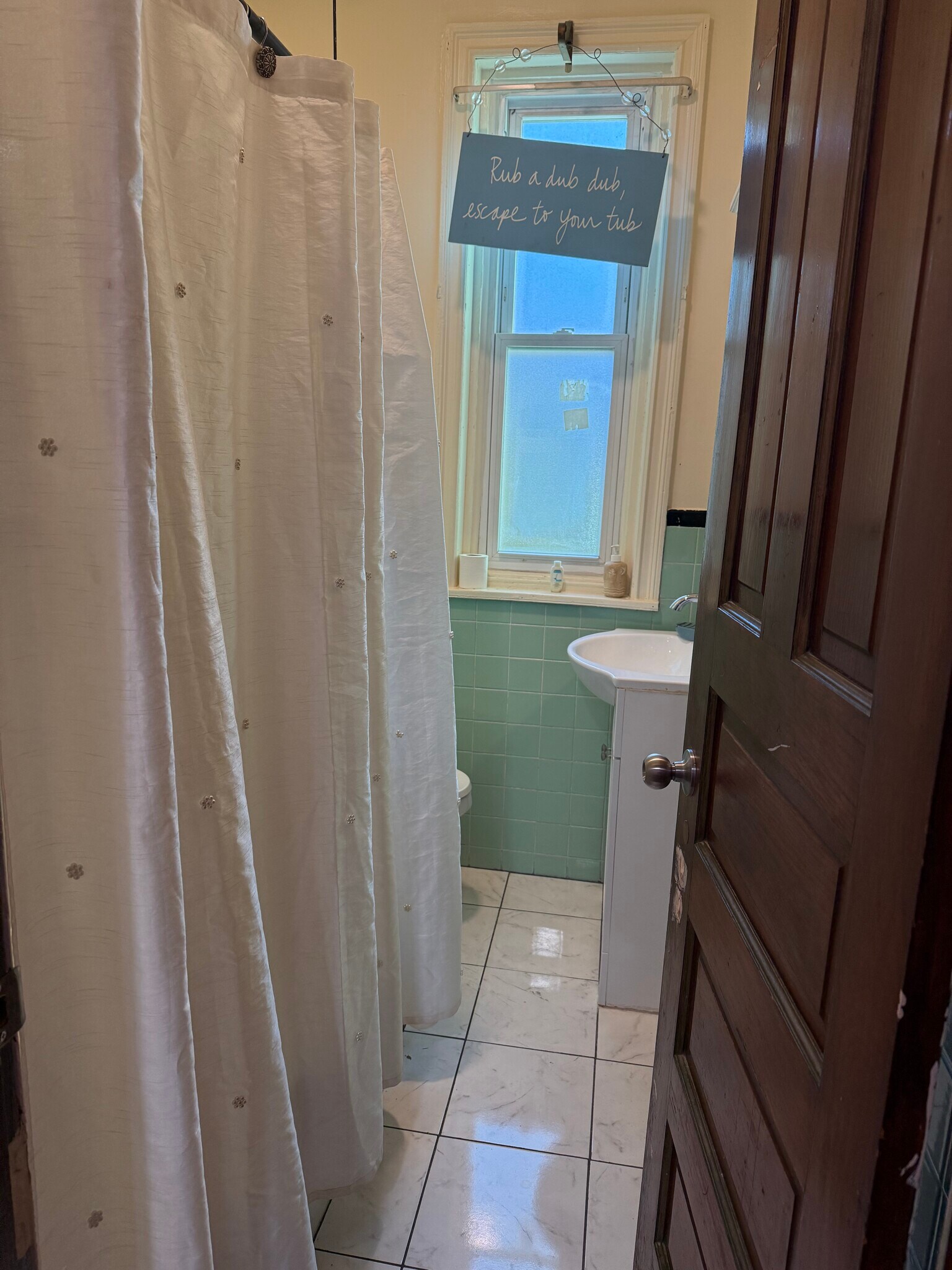 Building Photo - 1236 N Redfield St