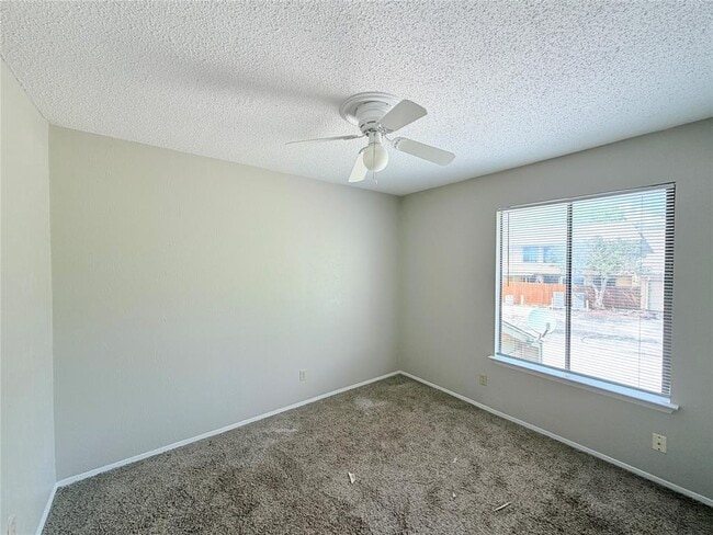 Building Photo - 9611 Blue Creek Ln