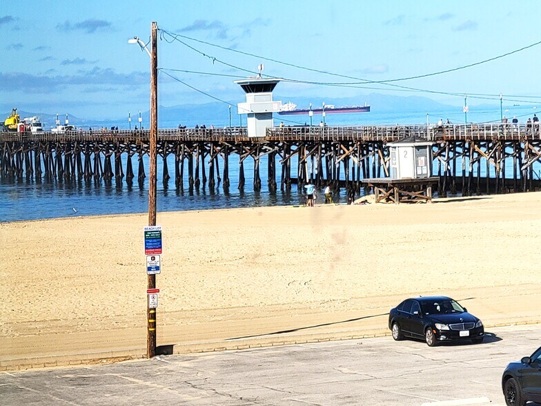 Building Photo - 1001 Seal Way