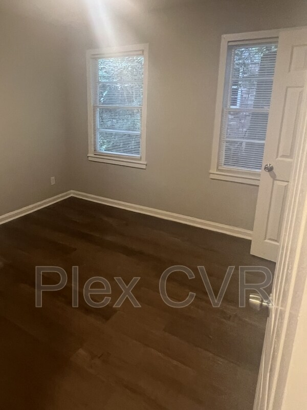 Building Photo - 855 Goodson Dr