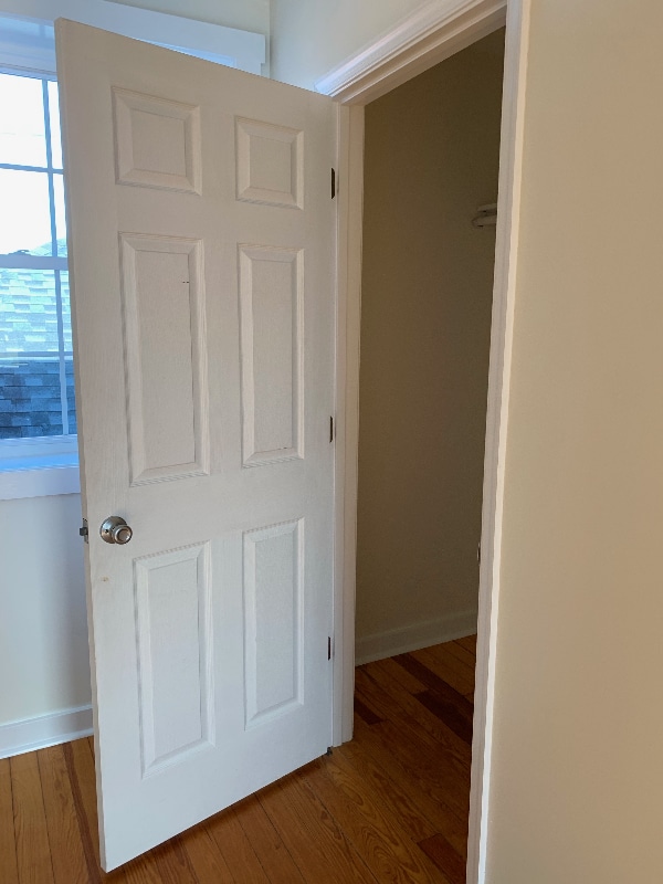 Building Photo - 1002 Main St