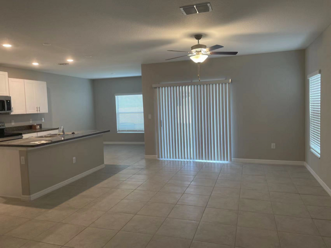 Building Photo - 4428 Globe Thistle Dr