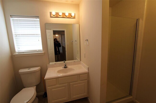 Building Photo - 6403 Portuguese Bend Dr