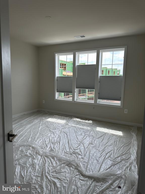 Building Photo - 22272 Rivanna Shore Terrace