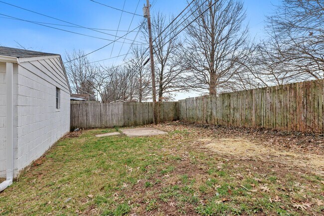 Building Photo - 3633 King Arthur Dr