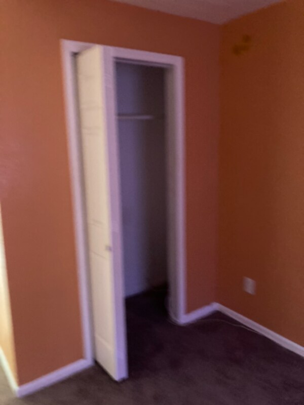 Building Photo - 1615 Avenue E