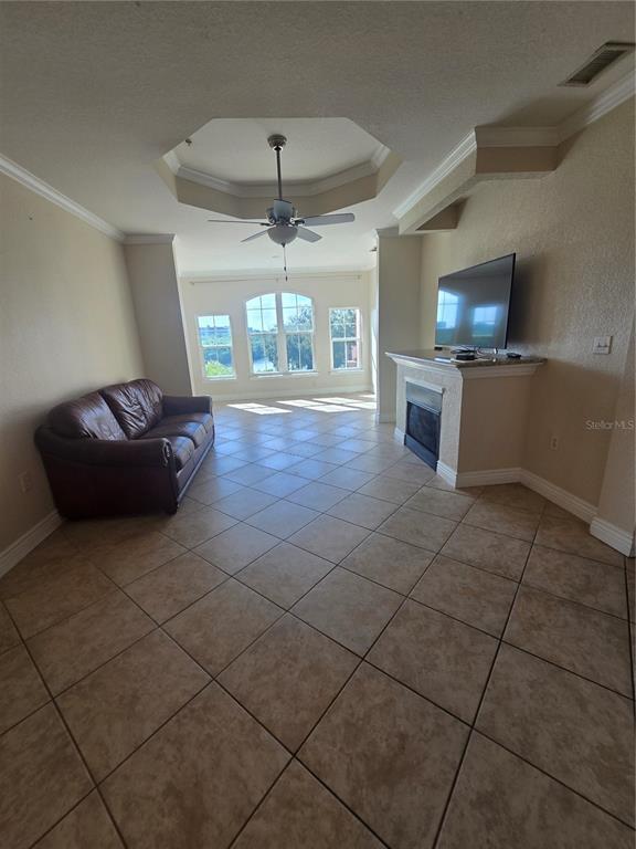 Building Photo - 2732 Via Murano