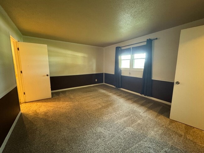 Building Photo - 1701 S Tower Rd