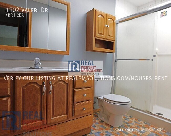 Building Photo - 1902 Valeri Dr