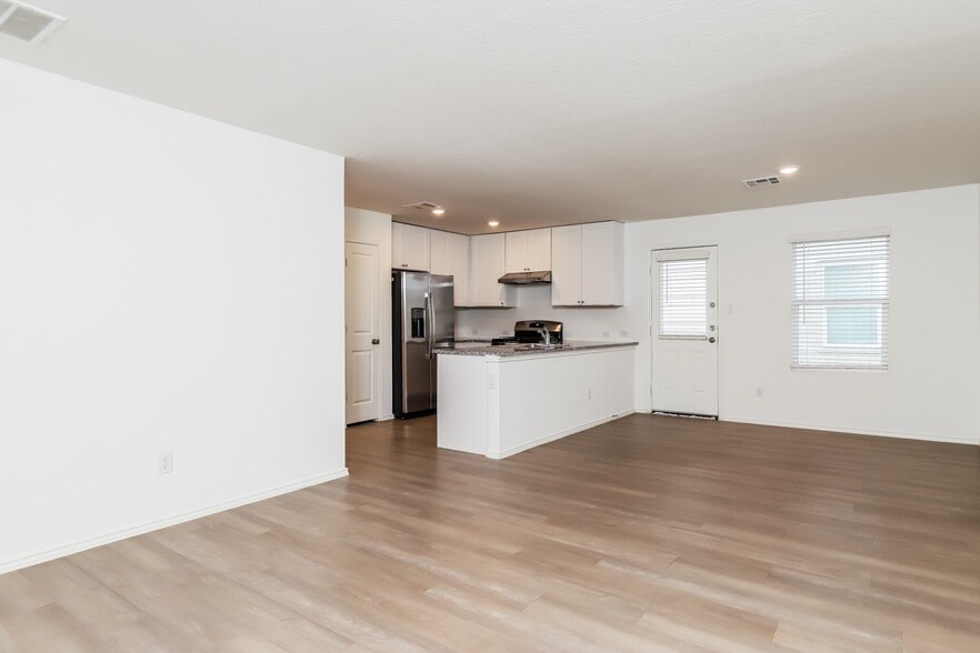 Building Photo - 20354 Agate Rdg