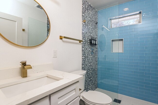 Building Photo - 120 E Magnolia Ave