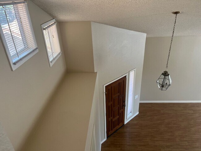 Building Photo - 4 bedroom Home in the heart of Temecula