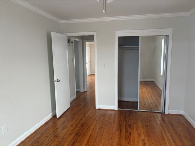 Building Photo - 2422 Richton St