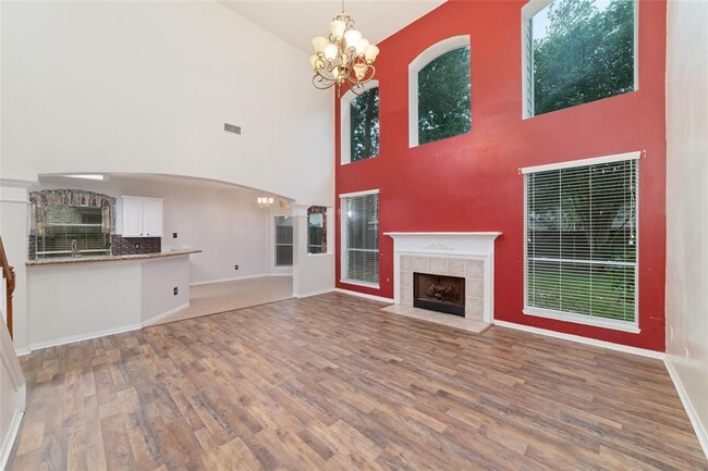 Building Photo - 10711 Castle Hills Ct