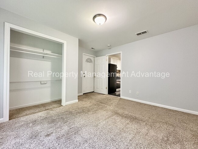Building Photo - Mid-Century Ranch Boasts 3 Large Bedrooms ...