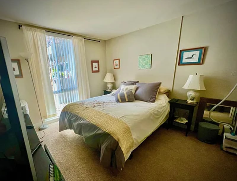 Building Photo - 4860 Rolando Ct