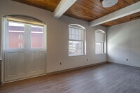Building Photo - 1-Bedroom/1-Bathroom Apartment - Brattlebo...
