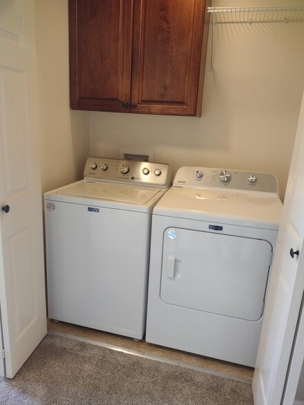 Laundry - 1223 2nd Ave NE