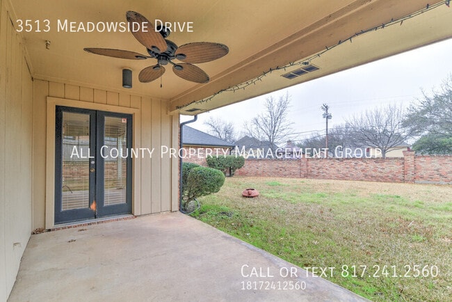 Building Photo - 3513 Meadowside Dr