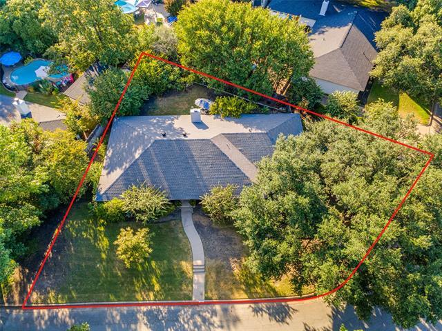 Building Photo - 4108 Coral Cir