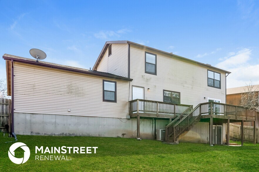 Building Photo - 721 Willow Wood Ct