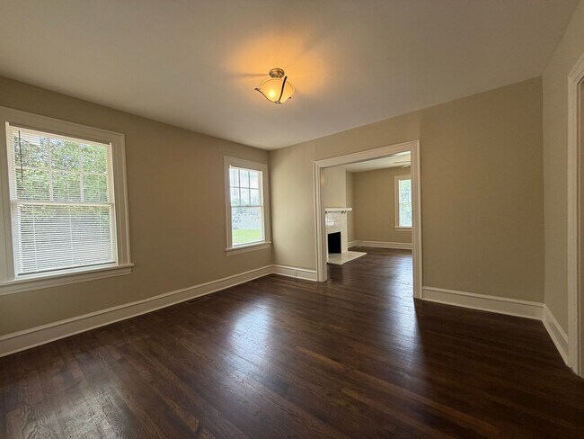 Building Photo - 2/2 House in Old East Rome $1,450