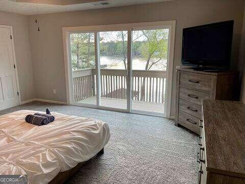 Building Photo - 8712 Lake Dr SW