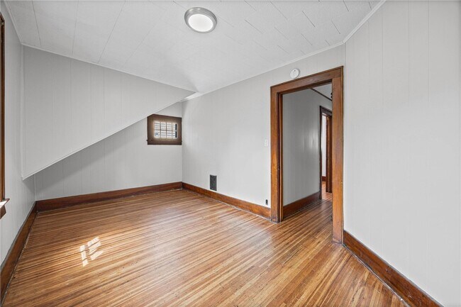 Building Photo - 97 Rohr St