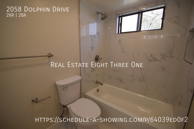 Building Photo - 2058 Dolphin Dr
