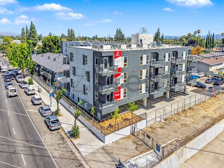 Building Photo - Unit 310